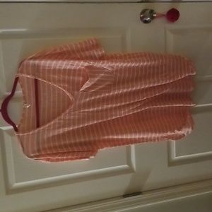 L love Women's Top Size Large